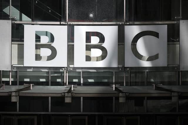 The proposed closue of BBC Singers has been suspended