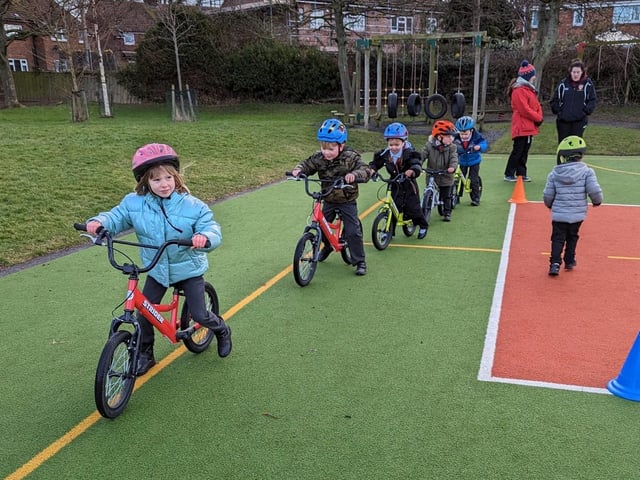 Oakridge and Glaisdale staff received cycling training from Phil Bateman (Seoul 1988 Olympian) to deliver cycling as part of our PE curriculum. Oakridge will be hosting a primary cycling event in July.