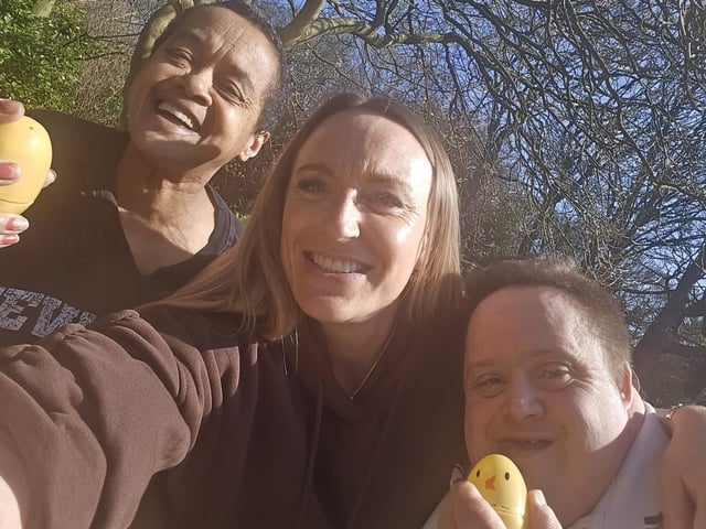 Success at the treasure hunt
