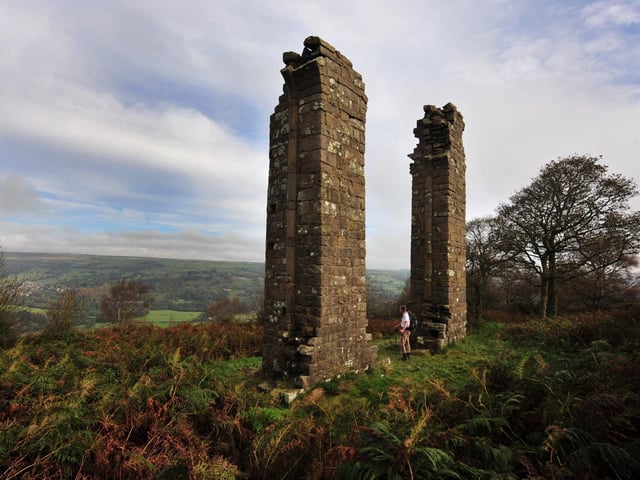 The hillside location of Yorkes Folly looks out over the rolling hills of Nidderdale and, when night falls, you can look up to the sky and see a kaleidoscope of twinkling stars above you.