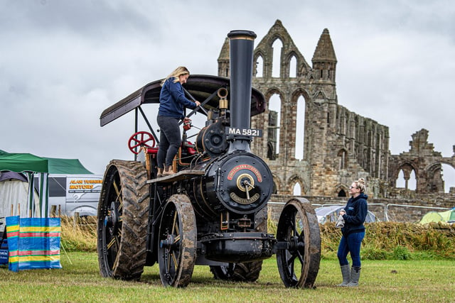 Leanna Robinson chats with Amy Simms by their 1891 Fowler traction engine