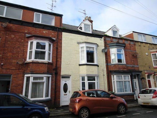 This two bedroom flat is for sale with Reeds Rains for £69,950.