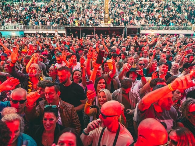 The crowd enjoys a 'sensational' show