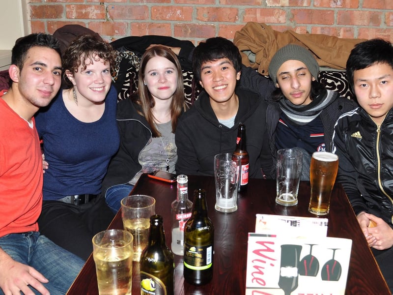 Abdullah, Billy, Sabrina, Ramona, JongYeon and Mahmoud having happy times!.