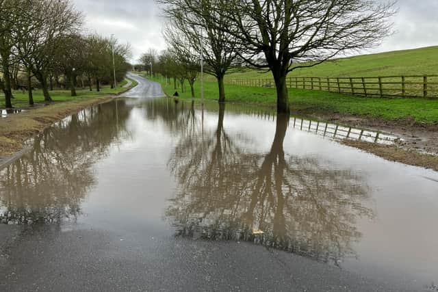 There will be delays on Bessingby Hill this Thursday (22 February) because contractors for East Riding of Yorkshire Council will be operating two-way temporary lights at the location.