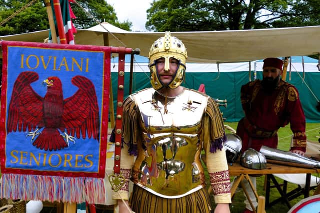 Romans Magister Militum.