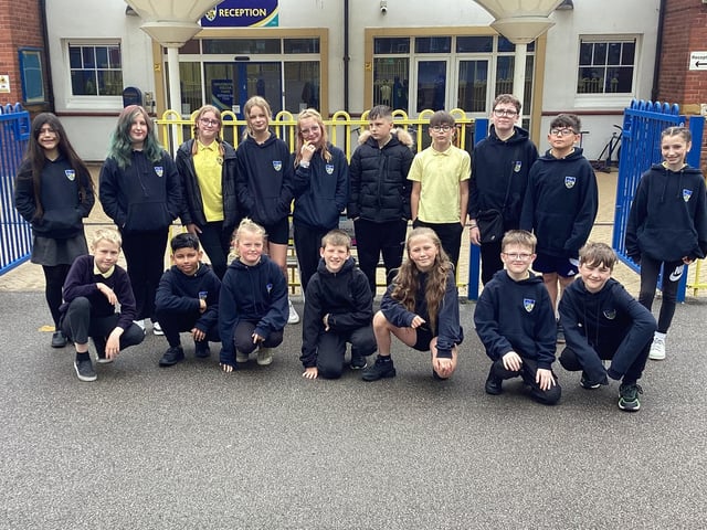 Friarage CP School, class 6S.