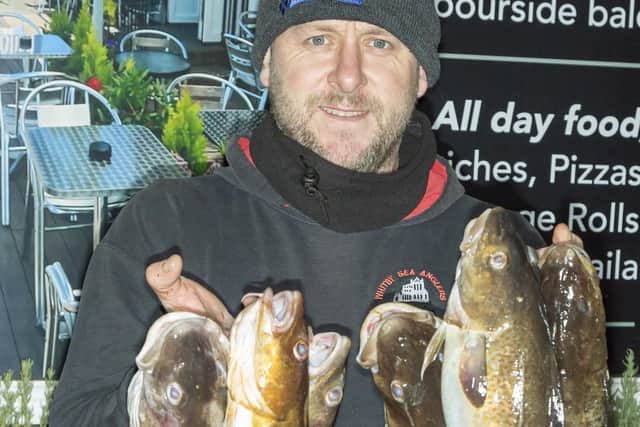 Rob Tink Taylor with Sunday's Heaviest Bag of Fish of 15lb 1oz (7). Photo by Peter Horbury
