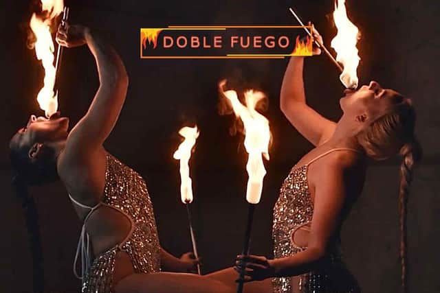 Spectacular fire act Doble Fuego.