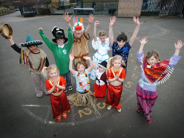 Ruswarp pupils dress up as book character for Comic Relief.picture: Doug Jackson, w071130a