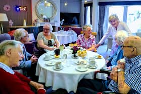 Residents were delighted to meet the deputy mayor, Councillor Ray Pollard.