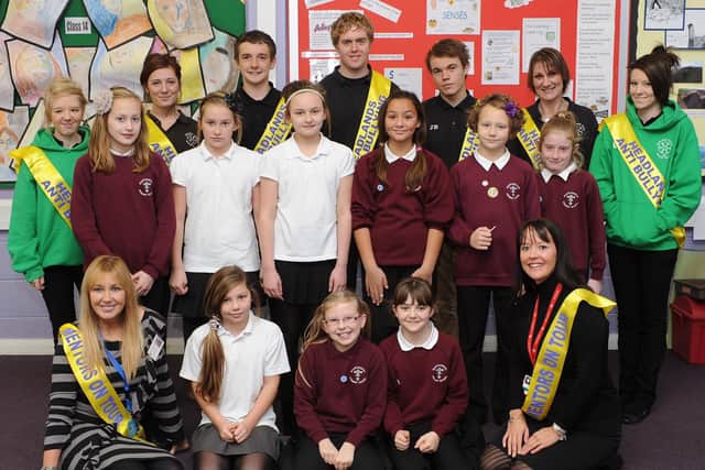 Martongate School hosts a Headlands School anti-bullying roadshow in 2010. (PA1046-14)