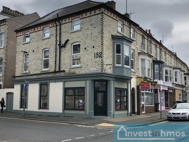 This five bedroom and four bathroom HMO is for sale with a guide price of £335,000.