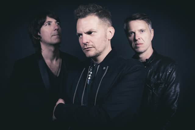 Toploader.