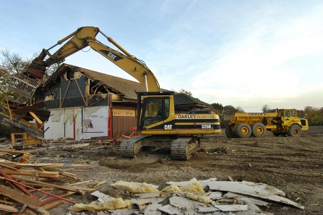 The last standing building at Kinderland is demolished.