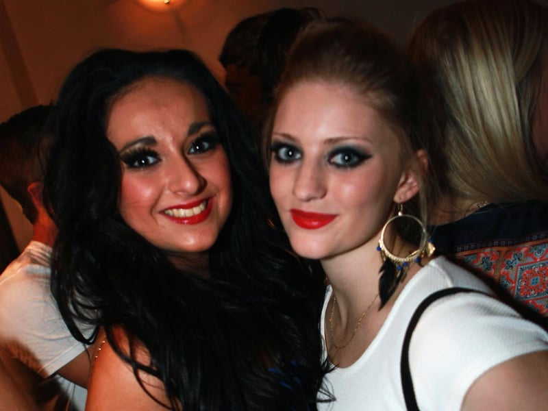 Rhianna and Kirsty looking fabulous in Snowy's.
133912p
