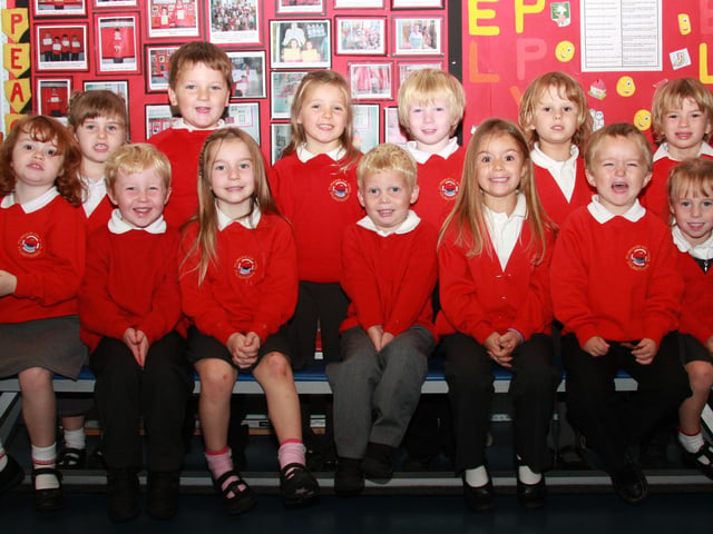 New starters at Fylingdales School (2009).