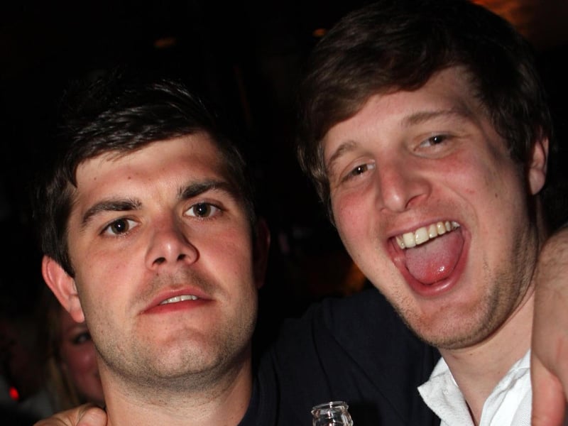 Vaz & Garts in Blue Lounge.
132344p