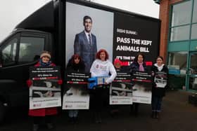 A group from Whitby Compassionate Food travelled to Northallerton, to support the Compassion team who were delivering a 27,000 signature petition to Prime Minister Rishi
Sunak.