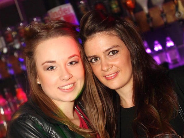 Uni students Clara & Emily in Quids Inn.