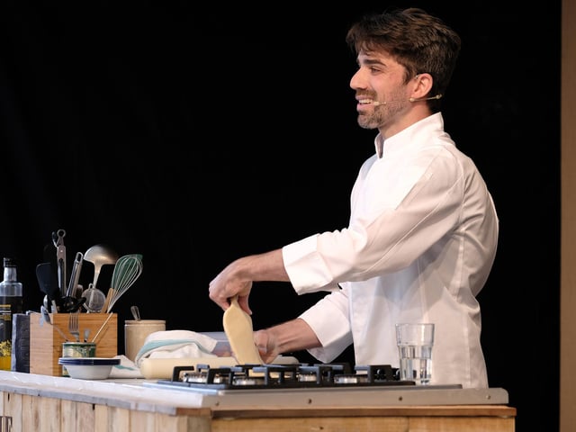 The Main Stage was a hub of culinary excellence as acclaimed chefs took centre stage, delivering tantalising demonstrations and engaging 'sofa chats' all day long.