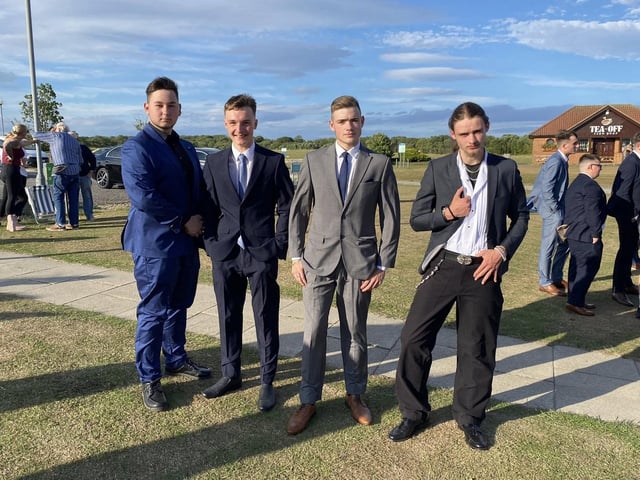 Everyone looked fantastic on the night.
