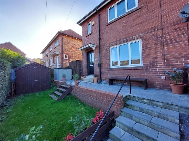 This three bedroom and one bathroom end-terrace house is for sale with Colin Ellis with a guide price of £170,000.