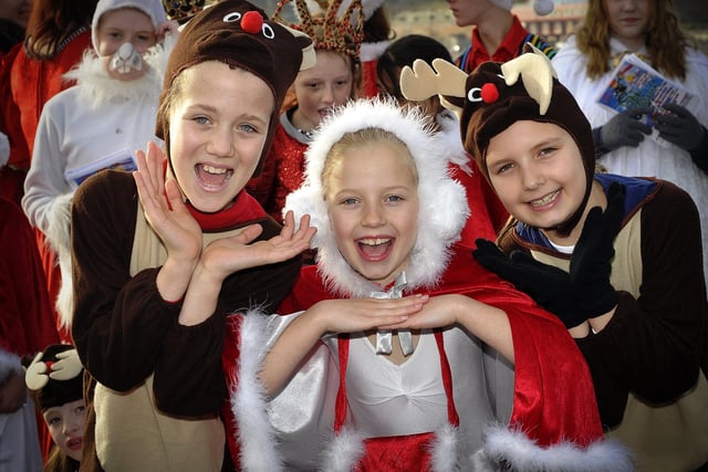 Santa arrives in Scarborough - YMCA girls await Santa with great excitement.
Picture Richard Ponter 124656a