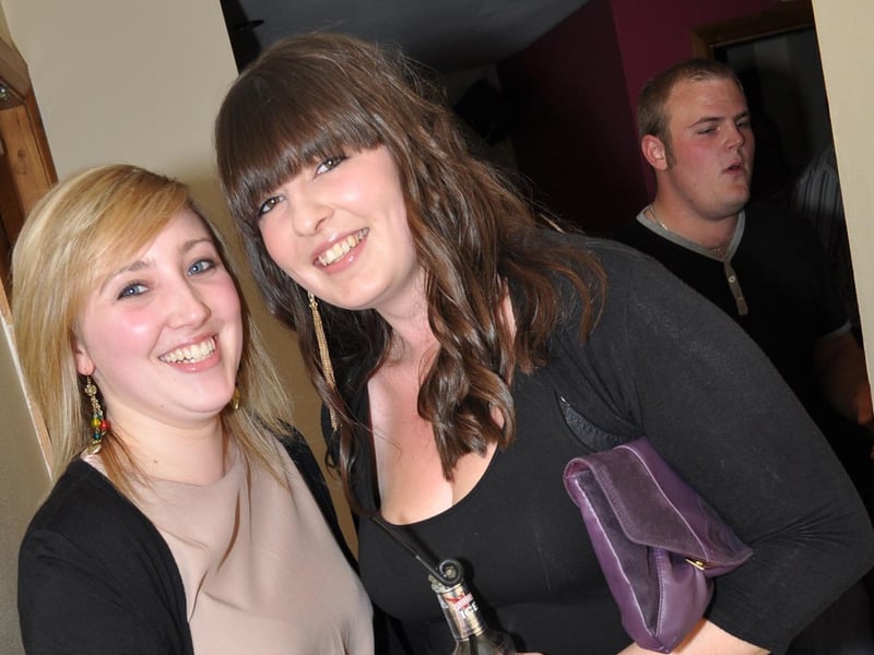 Lucy and Ashleigh in The George!