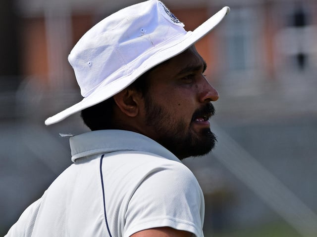 Zain Maqsood made an early breakthrough and took two catches.