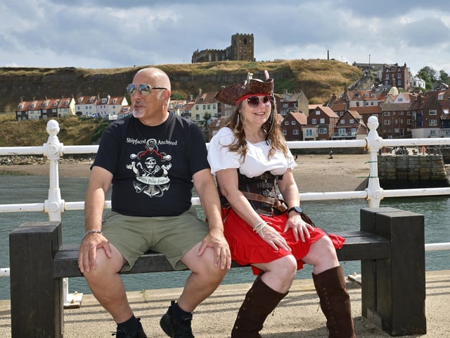 People enjoying the day. photo: Richard Ponter