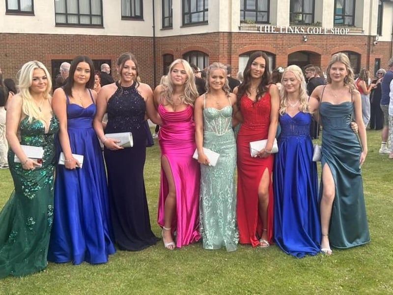 Friends looking fabulous!