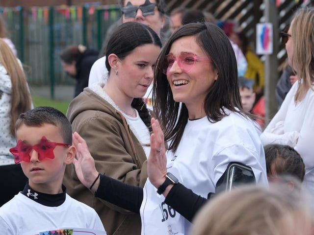 Fabulous glasses were the order of the day!