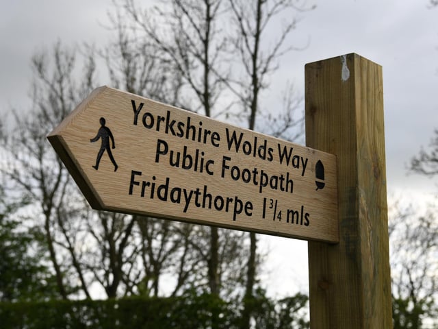 The 79-mile walking route in the chalk landscape of the Wolds.
The National Trail winds through some of the most tranquil and gentle countryside in England. From the banks of the Humber estuary, along wooded slopes and through serene dry valleys, the walk climbs gently on to the airy tops of the rolling hills.
Descending from the northern escarpment the final section of the Way finishes on the headland of Filey Brigg.