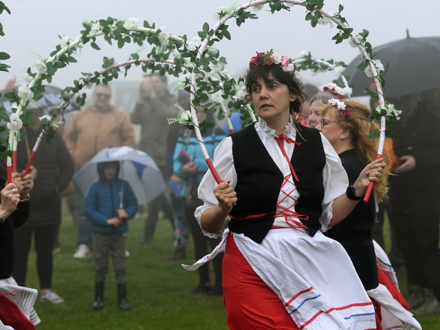 Big Day Out At Scarborough Castle - White Rose Garland Dancers brighten the day