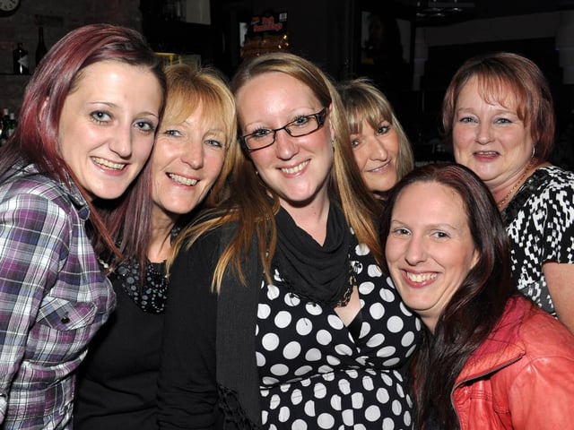 Mikki, Emma, Tracey, Sue, Sue and Sarah. 1141118Q