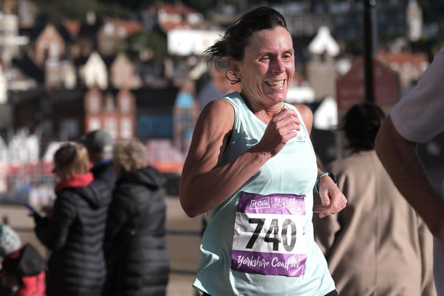 Action from Scarborough 10k 2022