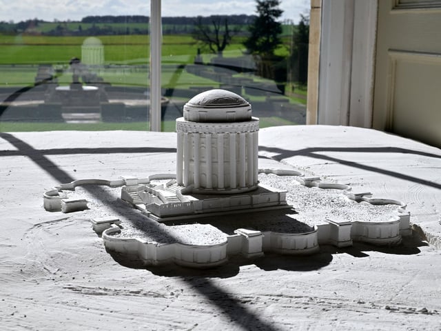 Part of the sculpture depiction. photo: Richard Ponter