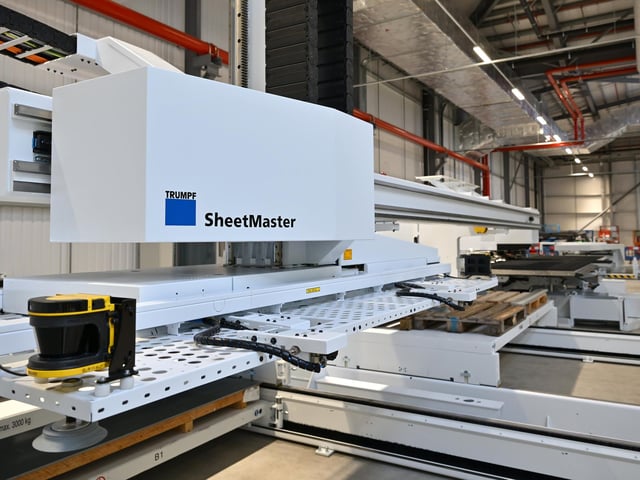 State-of-the-art machinery. photo: Richard Ponter
