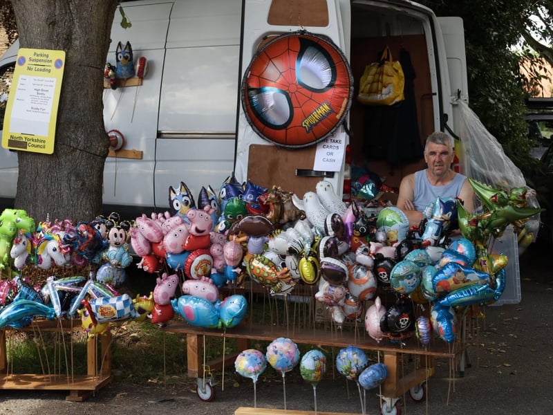 Balloons for sale! photo: Abbygail Harden