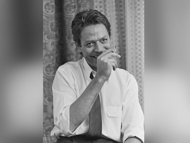 Robert Palmer was a singer-songwriter and musician, best known for the classic "Addicted to Love". He moved to Scarborough as a teenager and attended Scarborough High School for Boys and Scarborough School of Art & Design. He later worked for the Scarborough Evening News.