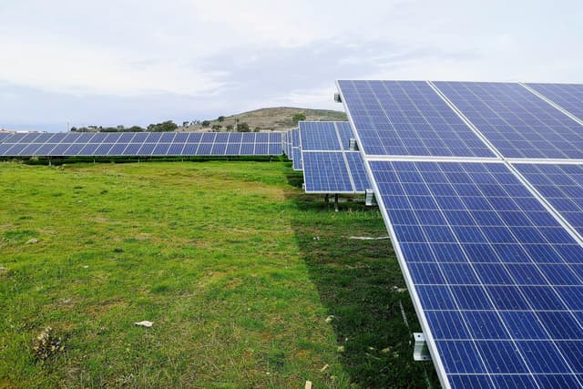 Approval of solar farm and energy storage system in North Yorkshire ...