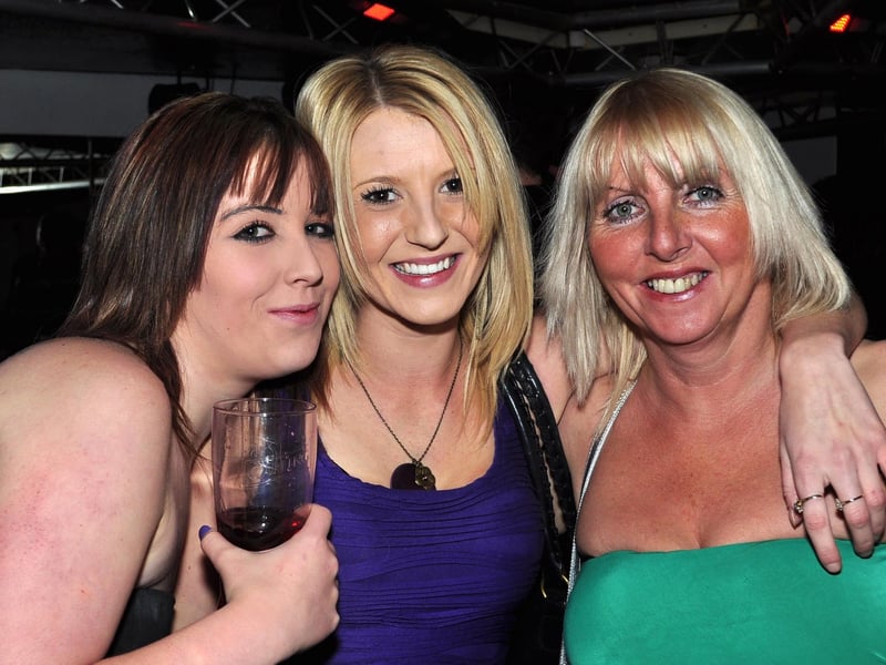 Naomi, Sam and Michele.
Scarborough BNO 1208120 O