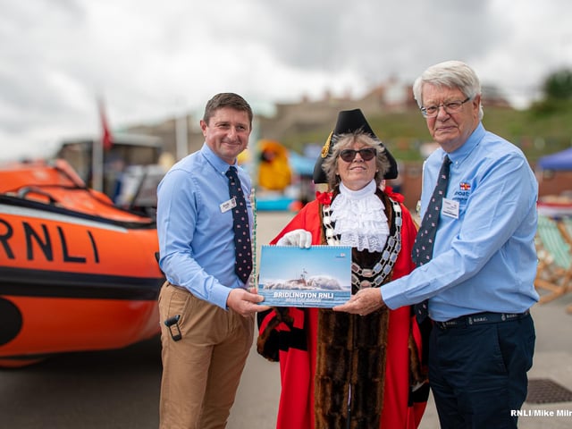 Mayor, Angela Walker with Station Cox, Andy Rodgers and Bridlington RNLI President, Richard Dunk.