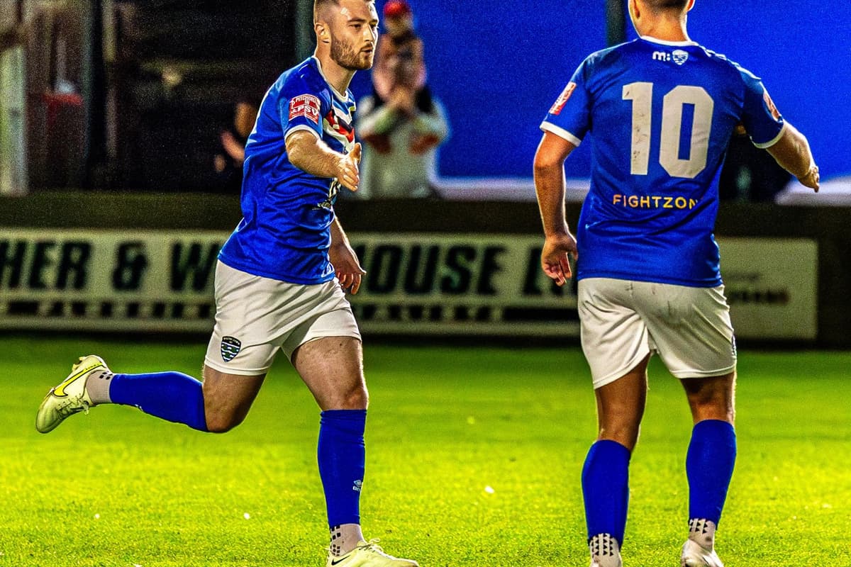 Micky Fewster Bradley Fewster earns Whitby Town their first draw of season at FC ...