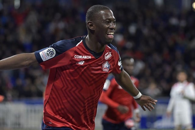 Newcastle United and Liverpool have been in touch with Lille midfielder Boubakary Soumare’s representatives with the Magpies tabling a fresh £35m bid. (Sunday Times)