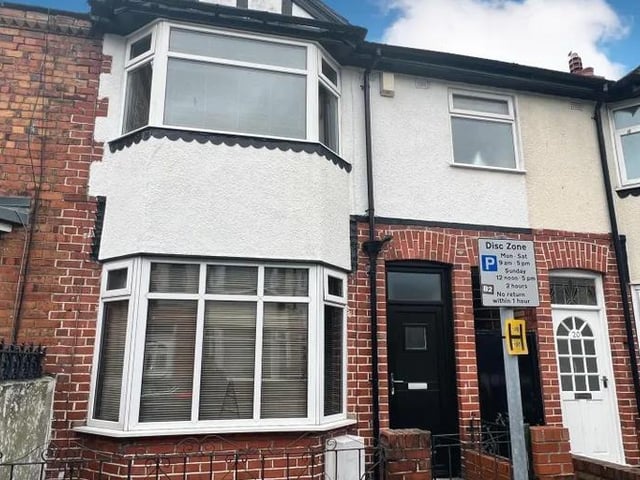 This two bedroom and one bathroom terraced house is for sale with Colin Ellis at a guide price of £140,000