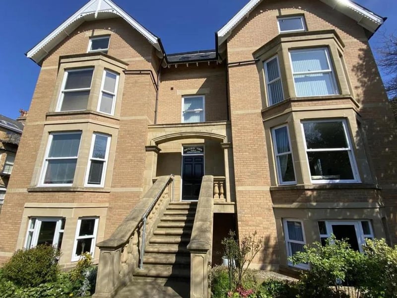 This one bedroom, one bathroom flat is currently for sale with Ellis Hay for £129,500.