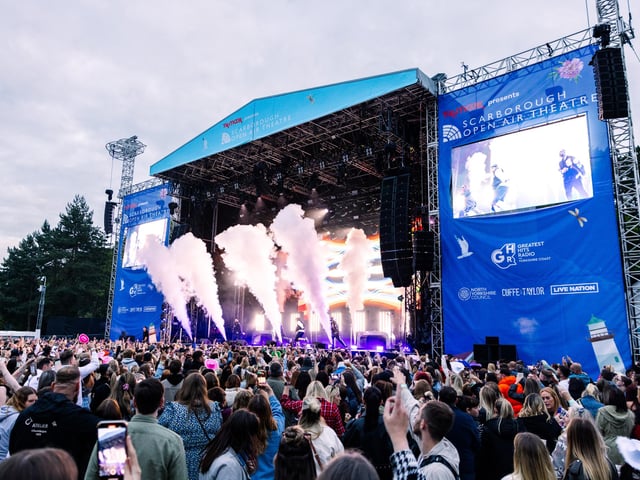 The crowd loved the special effects