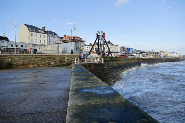Vintage Views with Aled Jones: Work on Bridlington's sea wall and Parade.
